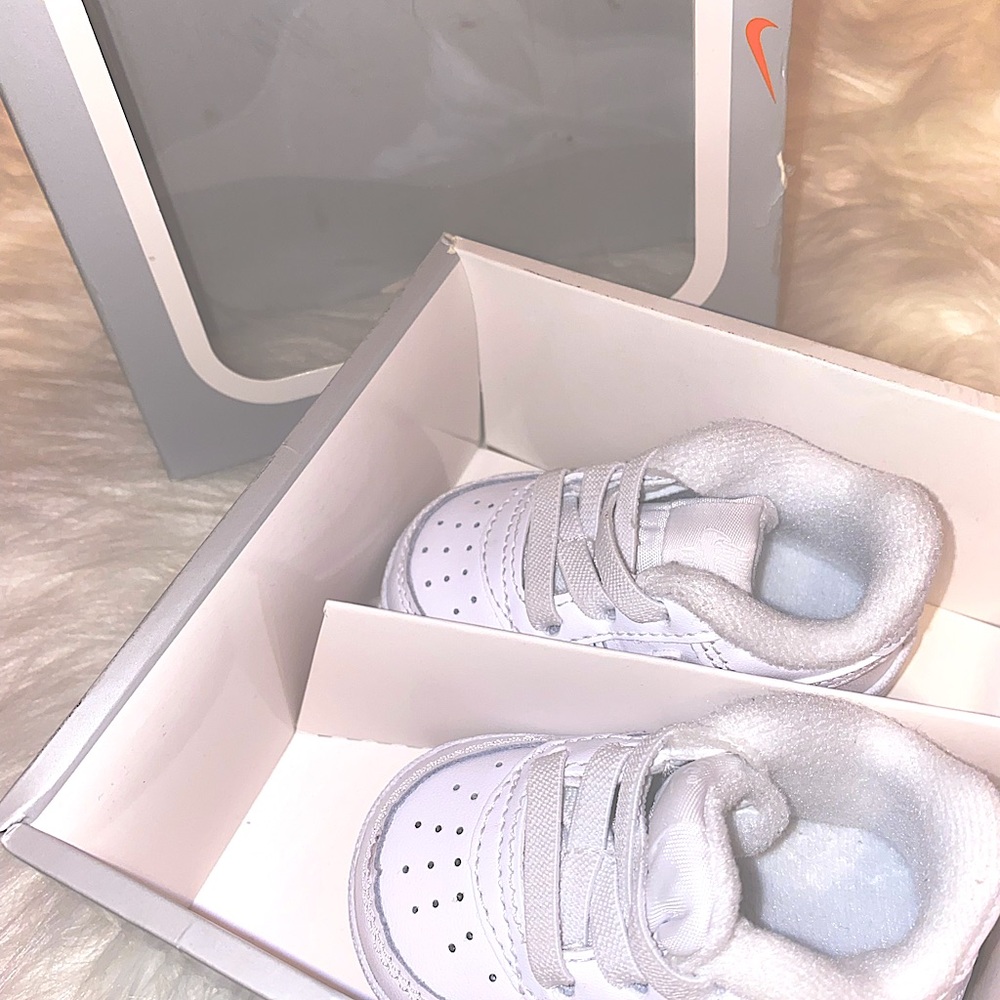 Baby Nikes 1C